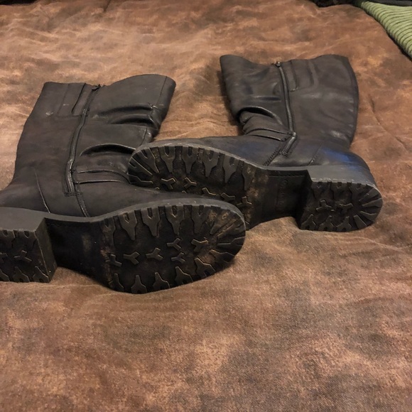 Black tall wide calf boots - Picture 3 of 4